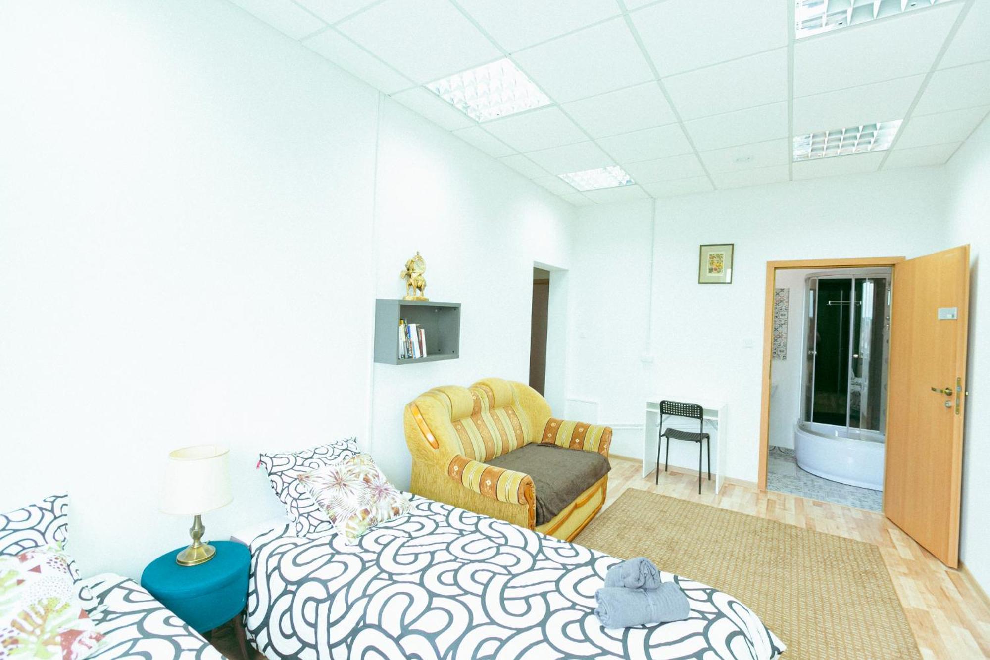 Hostel Metro Kabaty Warsaw Exterior photo